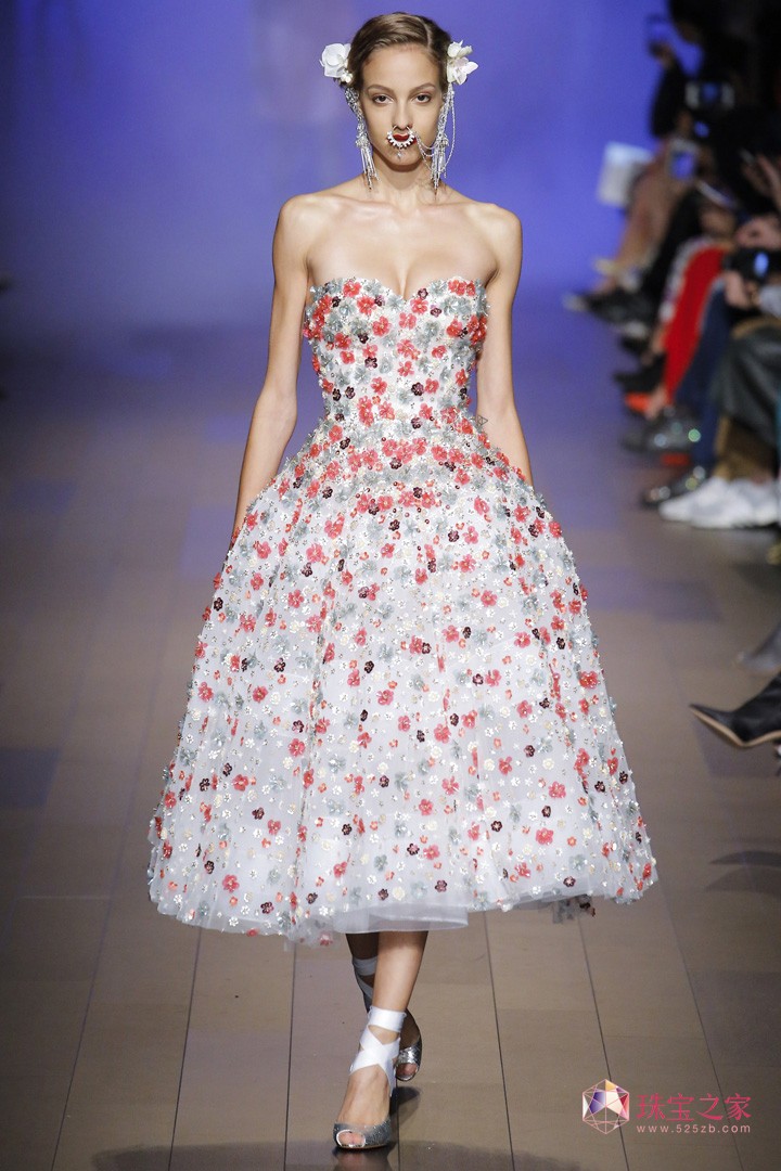 Naeem Khan 2018春夏系列時裝秀