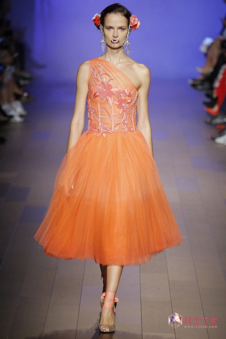 Naeem Khan 2018春夏系列時裝秀