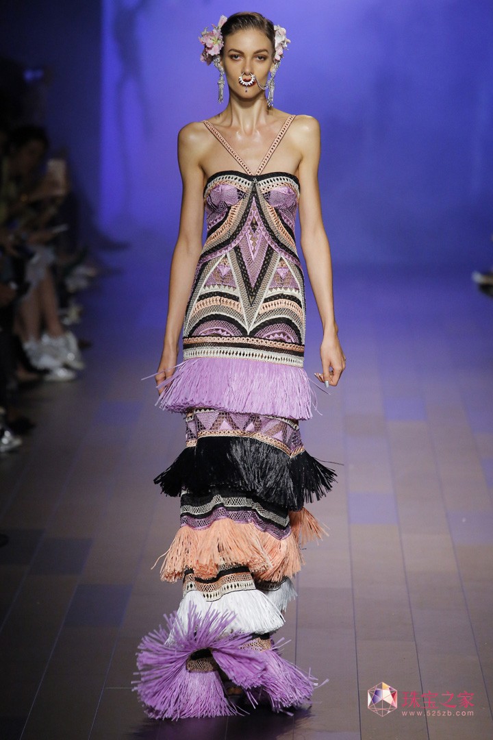 Naeem Khan 2018春夏系列時裝秀