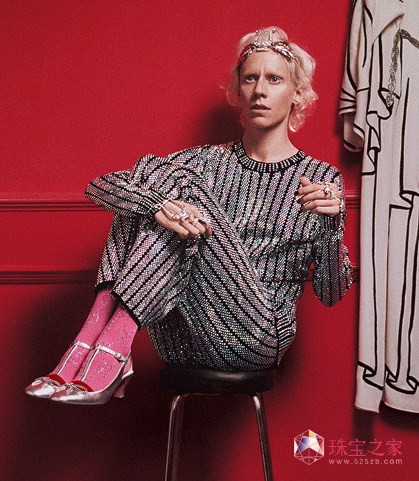 GUCCI 2018紺Ƭ_R