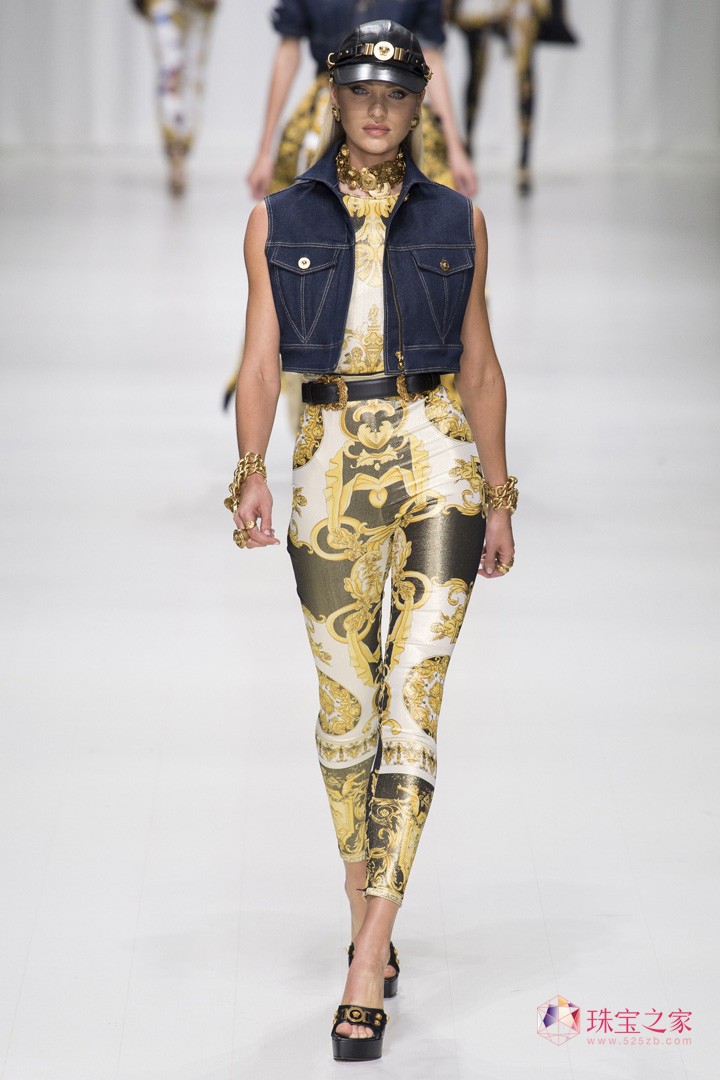 VERSACE ˼ OӋ  rb Dv Ԫ Ħ ^