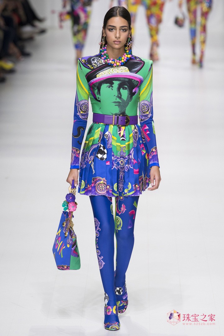 VERSACE ˼ OӋ  rb Dv Ԫ Ħ ^