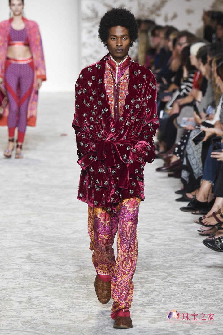 L L Etro  rb F 