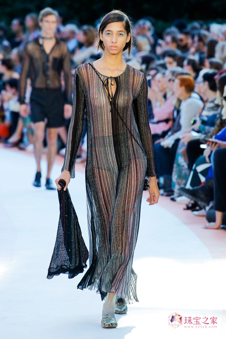 mrb Missoni  Ը ů 