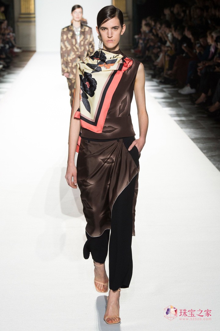 rֲʧˇgϢDries Van Noten 2018ϵЕrb