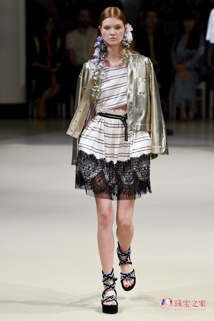 ֮߶ƷAlexis Mabille 2018ĕrb