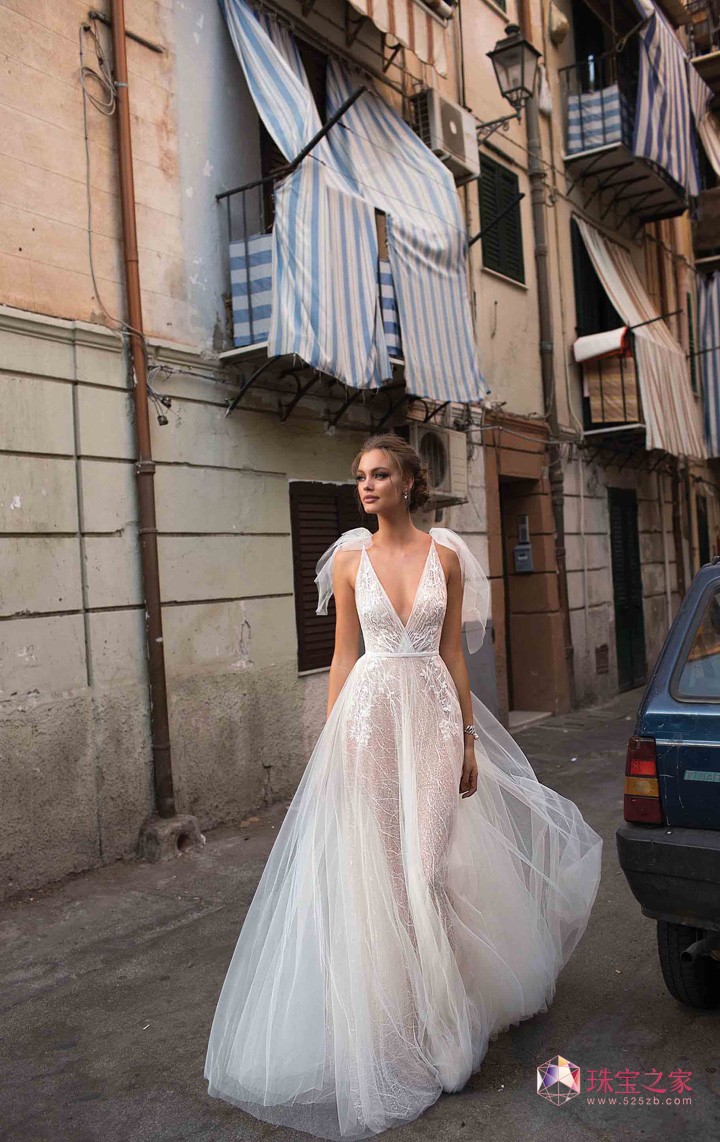 ħ Muse by Berta 2018ǰl(wi)鼆VƬ