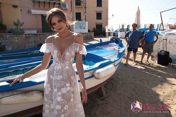 ħ Muse by Berta 2018ǰl(wi)鼆VƬ
