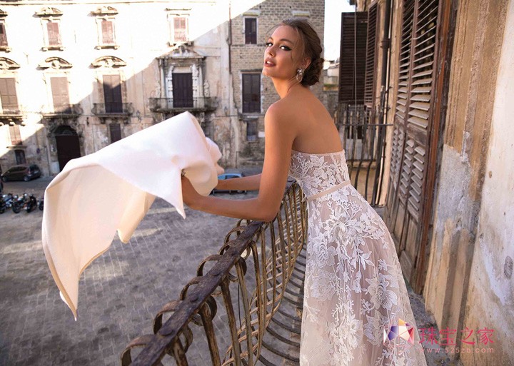 ħ Muse by Berta 2018ǰl(wi)鼆VƬ