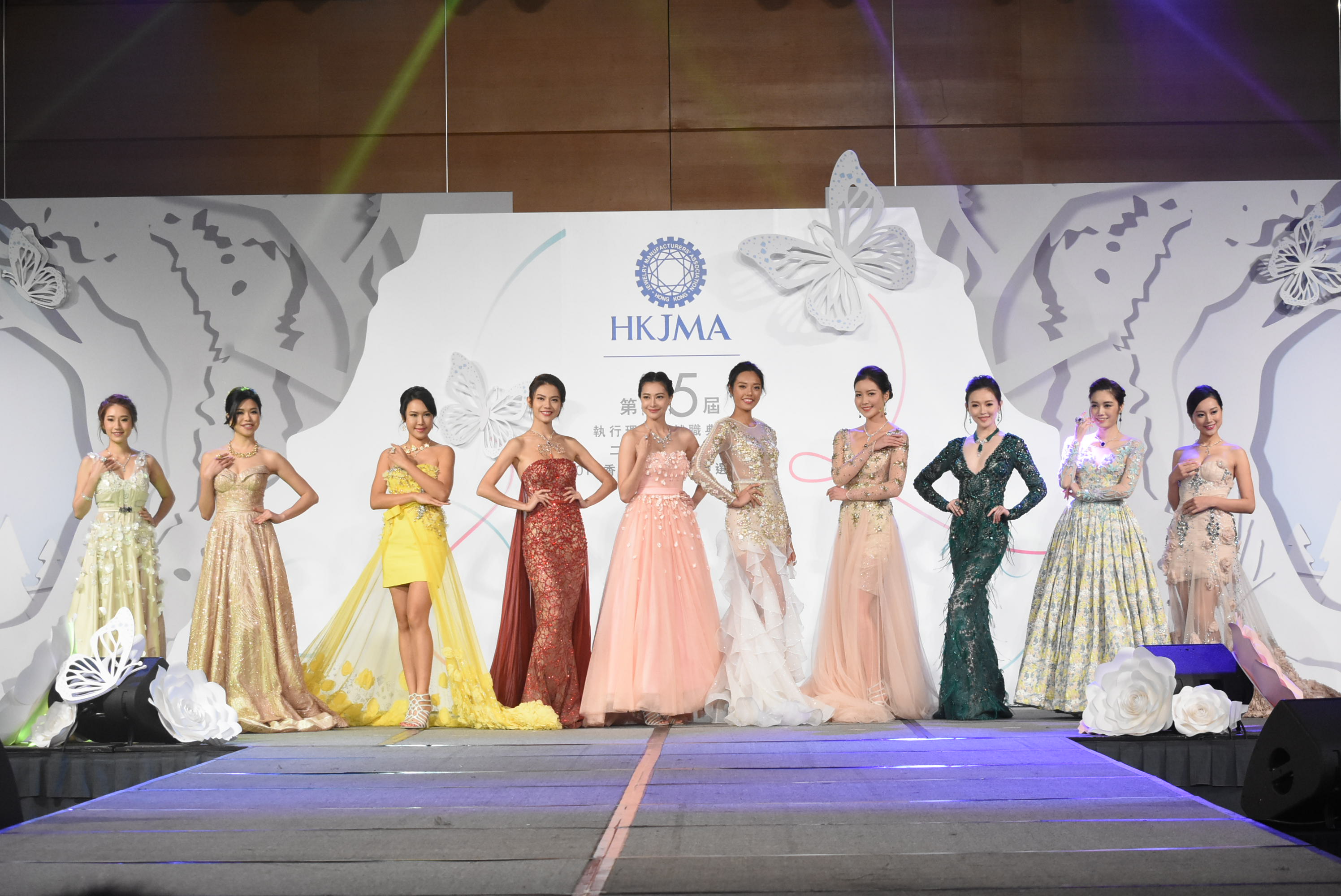 JMA HK I˔^ȥ 15% 錚СAQ