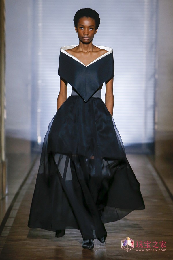Givenchy 色彩 2018春夏 高定時裝秀