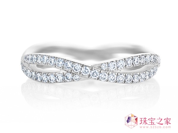 吳昕 馬麗 胡靜 戴比爾斯 鉆石項鏈 美鉆戒指 白金鉆石戒環(huán)