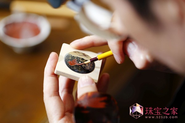 蕭邦  金狗蒔繪腕表 十二生肖 日本傳統漆繪藝術 制表師