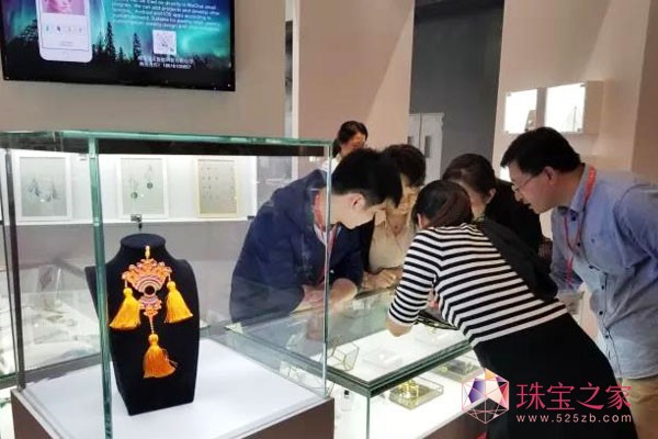 珠寶展上的“科教城”——“珠寶科教展團”亮相上海珠寶展
