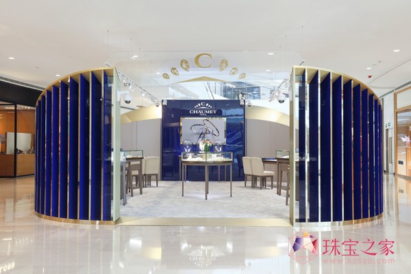 CHAUMET   {(ln)ѪF 辫