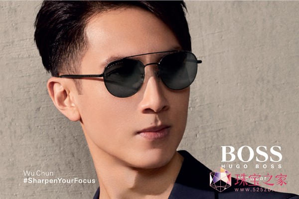 BOSS眼鏡發布全新2019春夏眼鏡系列大片，并宣布攜手吳尊，擔任BOSS眼鏡系列亞太區代言人。作為亞洲著名的歌手和演員，吳尊俊朗的面容和其堅定逐夢的公眾形象與BOSS眼鏡所傳達“專注、聚焦”的精神完美契合。
